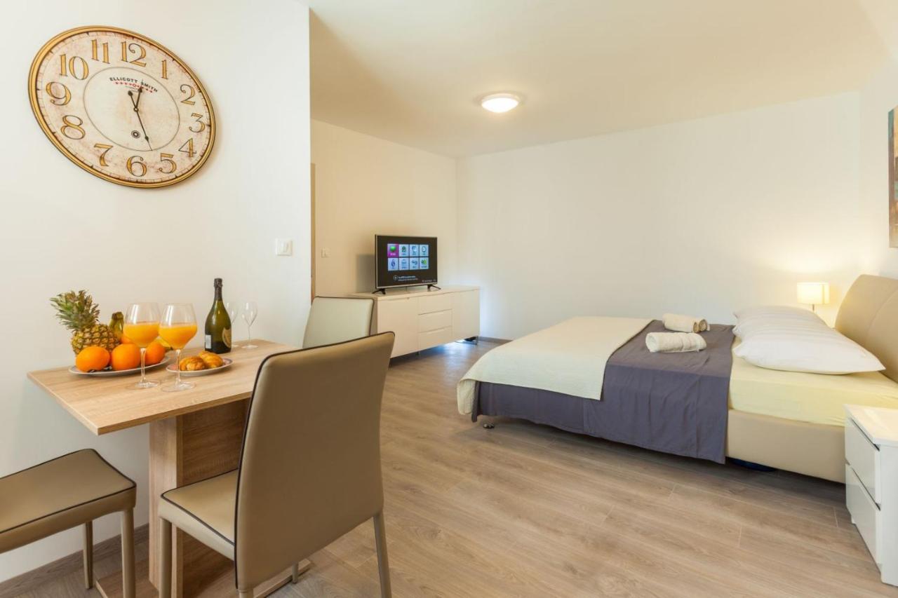 Apartments & Room Libar Сплит Екстериор снимка